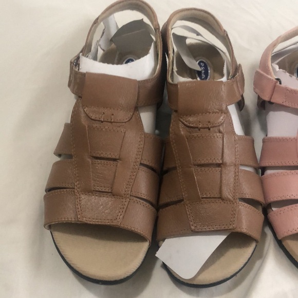 NEW: 2 Pair Dr. Scholl’s Sandals - Picture 2 of 5